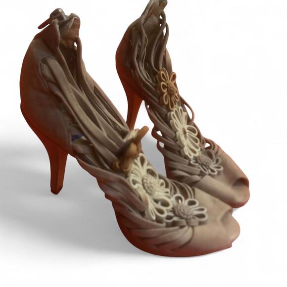 Brown and tan leather sandals - Picture 2 of 5